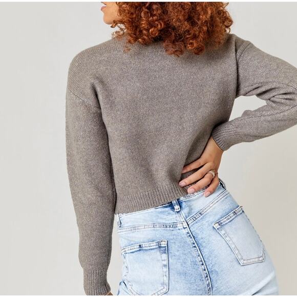 New June & Ivy cropped knit sweater embroidered flowers mock neck bohemian L - Picture 3 of 13